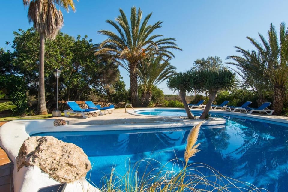 Finca Sanau House in Migjorn