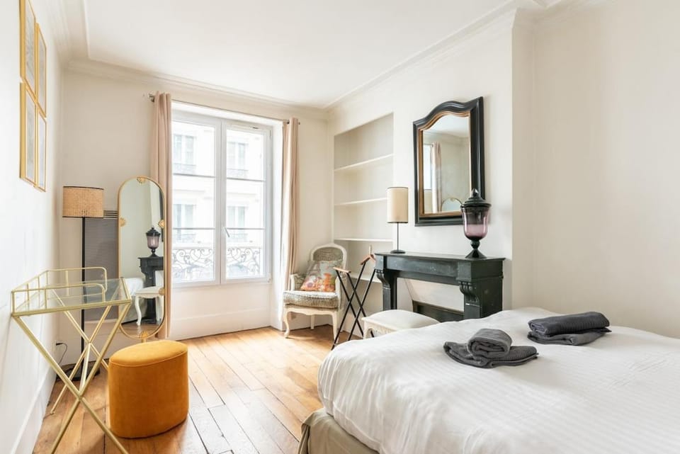 Élégant appartement 2BR - Proche Tour Eiffel Apartment in Paris