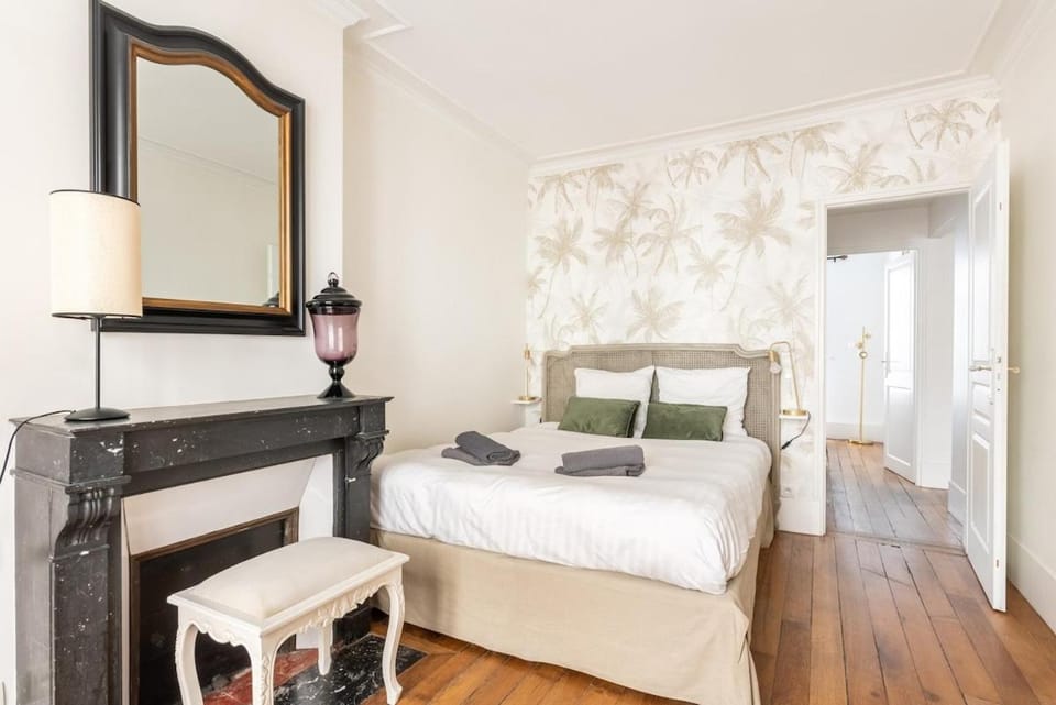 Élégant appartement 2BR - Proche Tour Eiffel Apartment in Paris