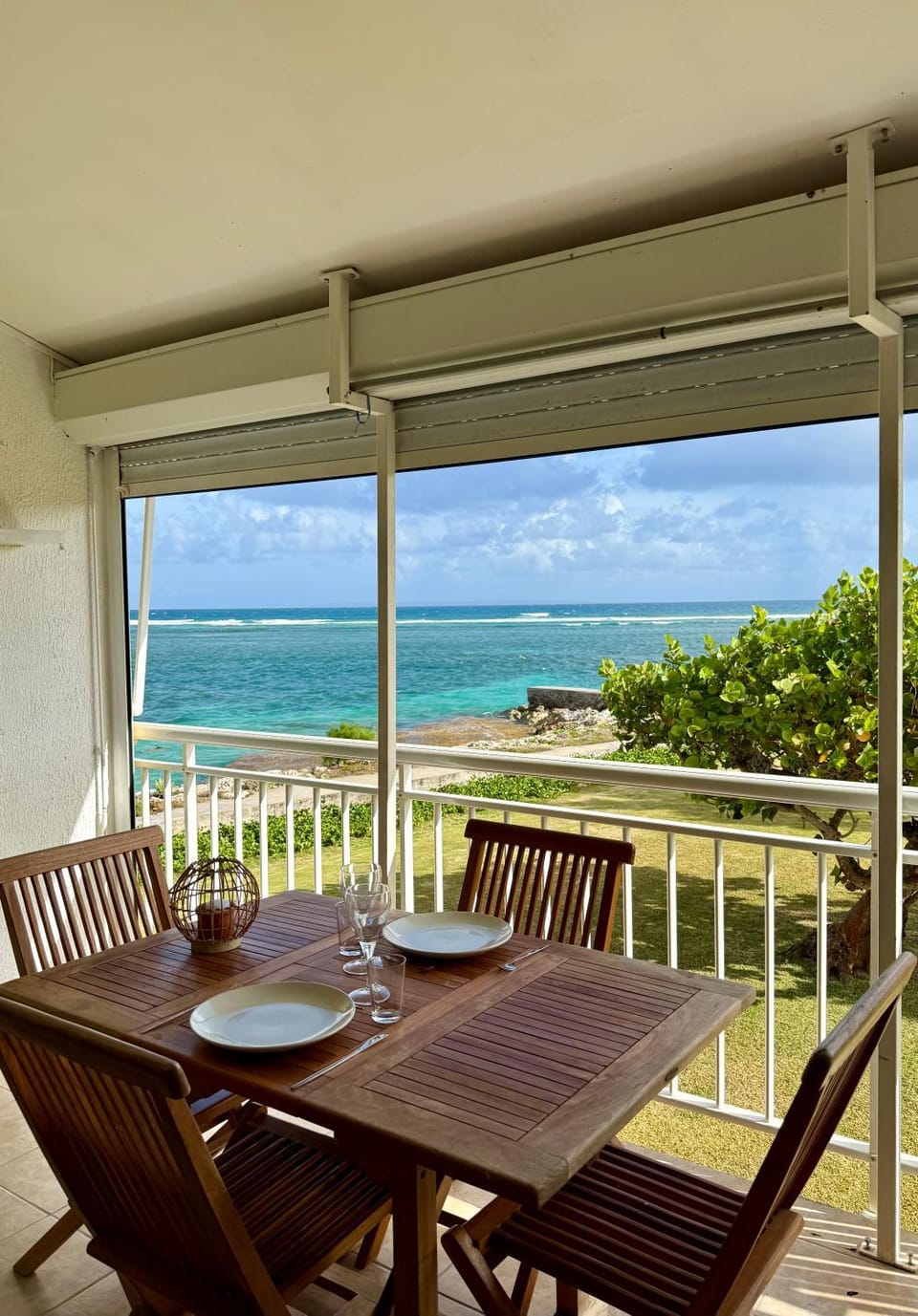 Day, Natural landscape, View (from property/room), Balcony/Terrace, Dining area, Sea view