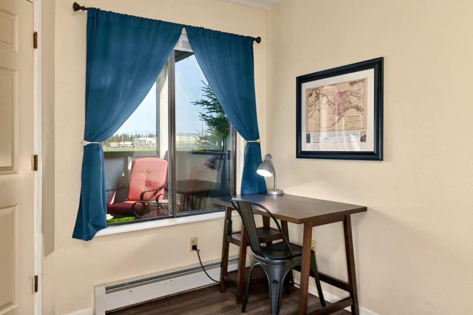 Classic AK Townhome 2BR 2BA House in Kenai