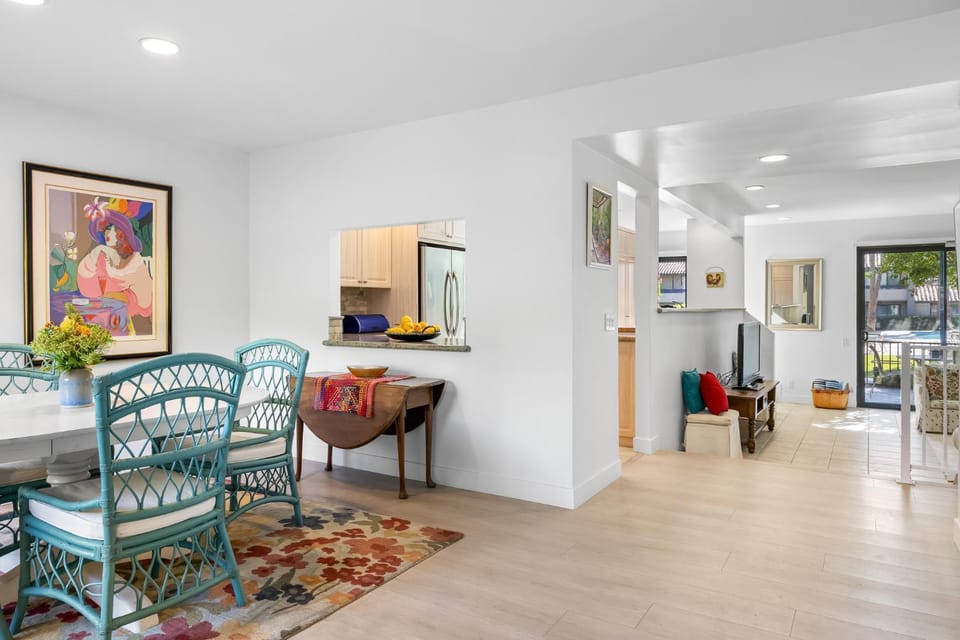 Midtown Mountain View Villa House in Palm Springs