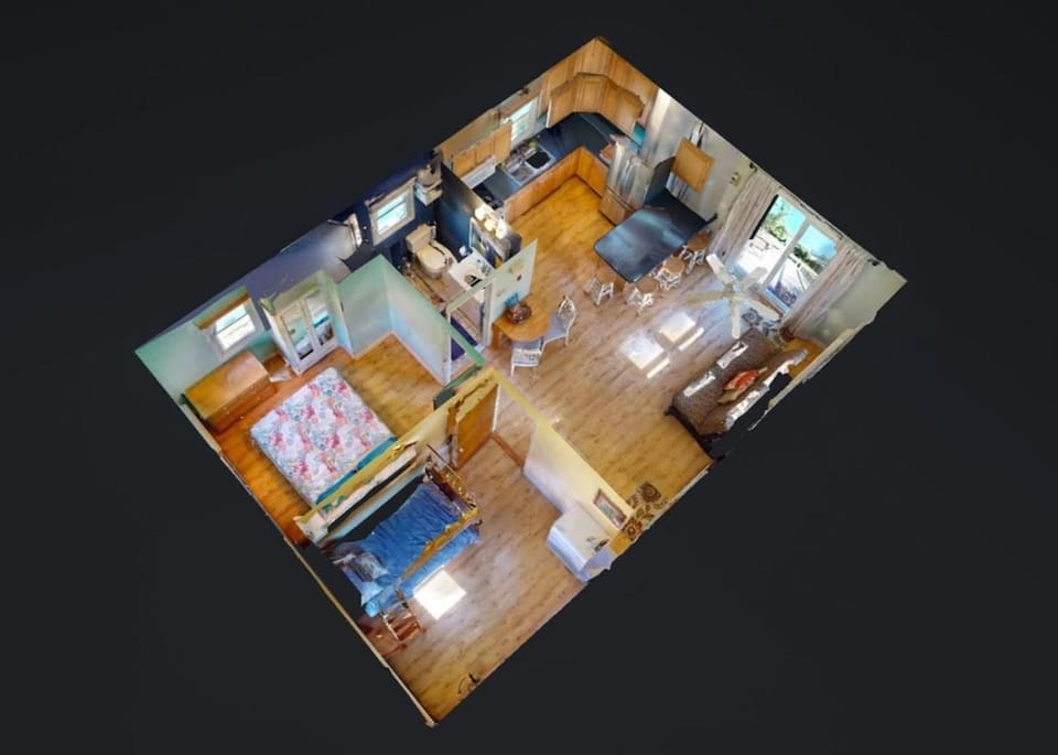 Communal lounge/ TV room, Kitchen or kitchenette, Dining area