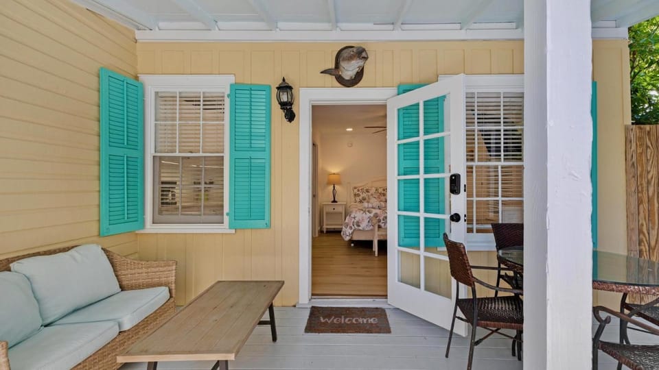 Calusa Suite by Last Key Realty House in Key West