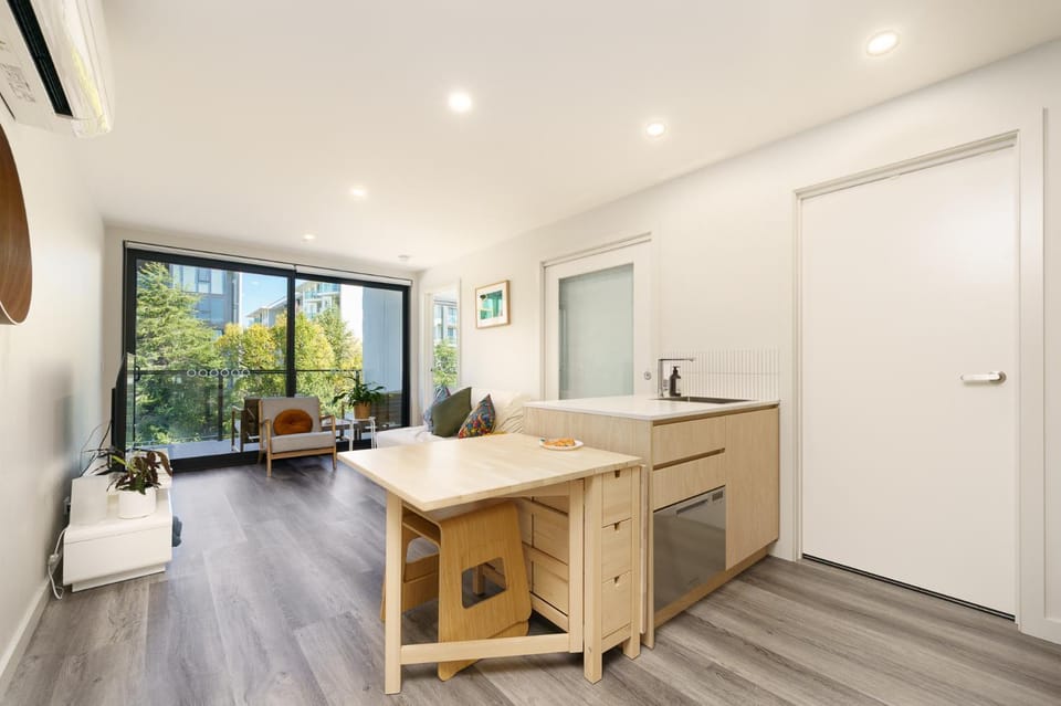 Kitchen or kitchenette, Living room, Dining area