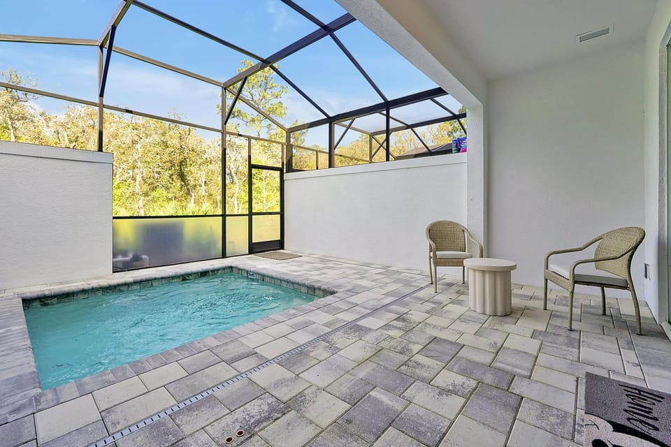 Relaxing Nature Escapade with Game Room House in Four Corners