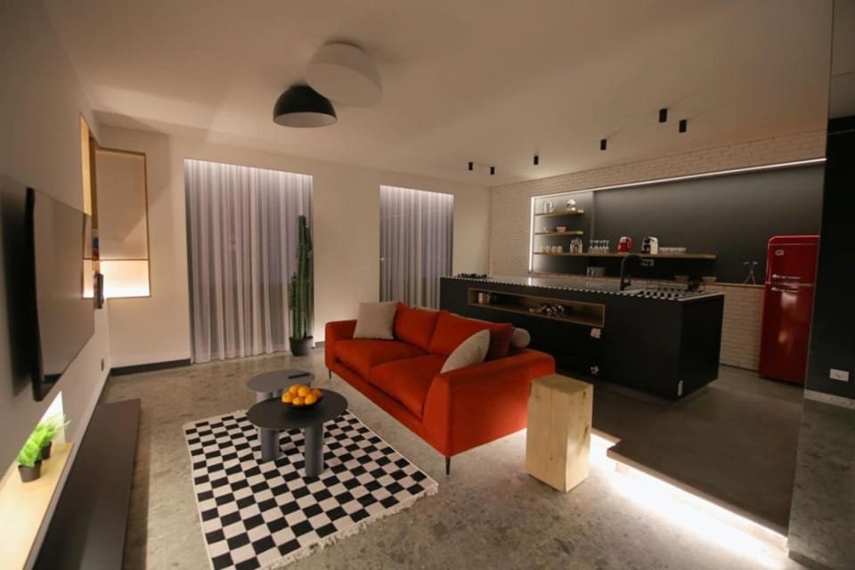 TV and multimedia, Kitchen or kitchenette, Living room