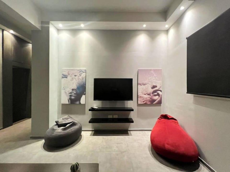 TV and multimedia