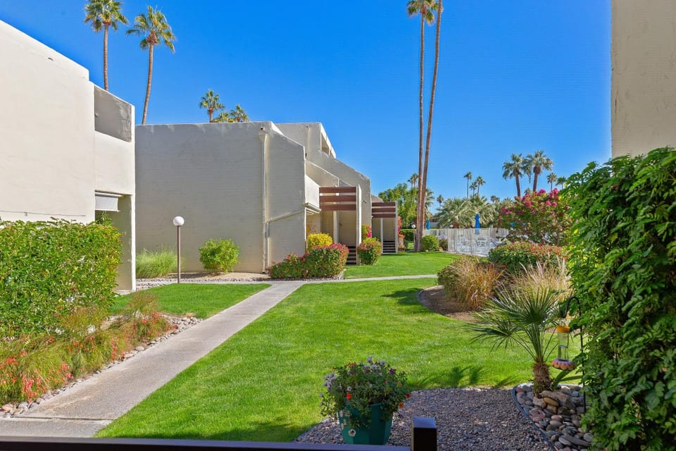 Property building, Day, Natural landscape