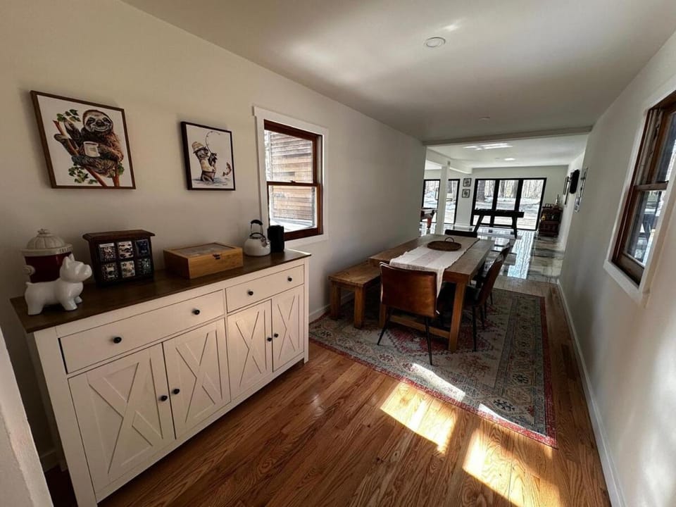 NEW Long Pond Lake View Pet-Friendly Getaway, ME House in Maine