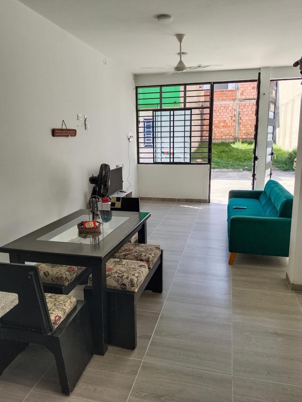 Living room, Dining area