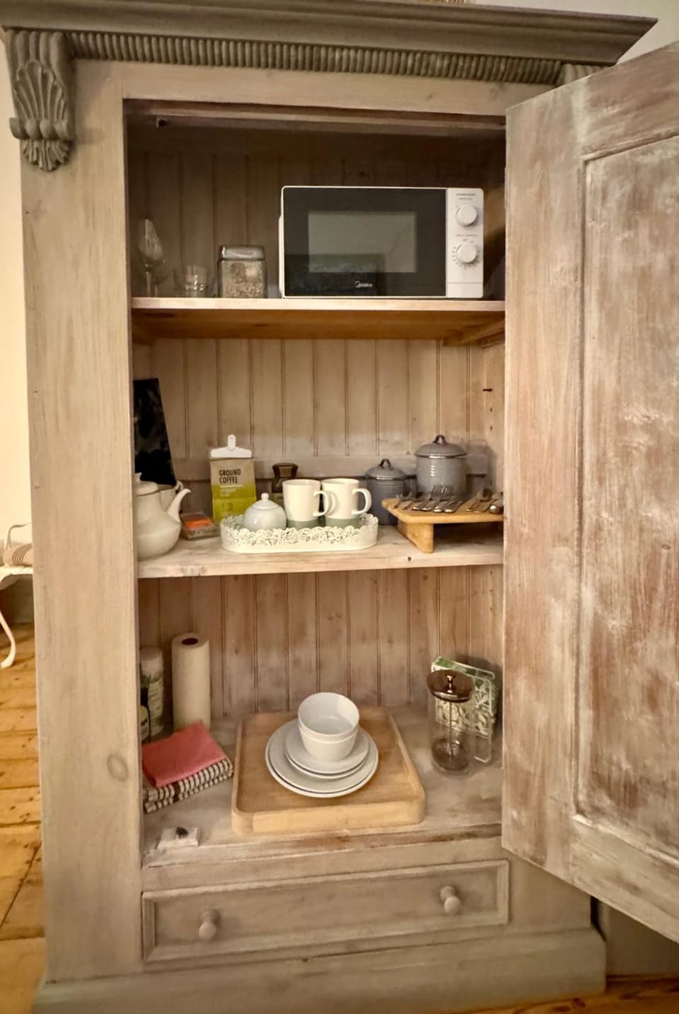 Coffee/tea facilities, Kitchen or kitchenette