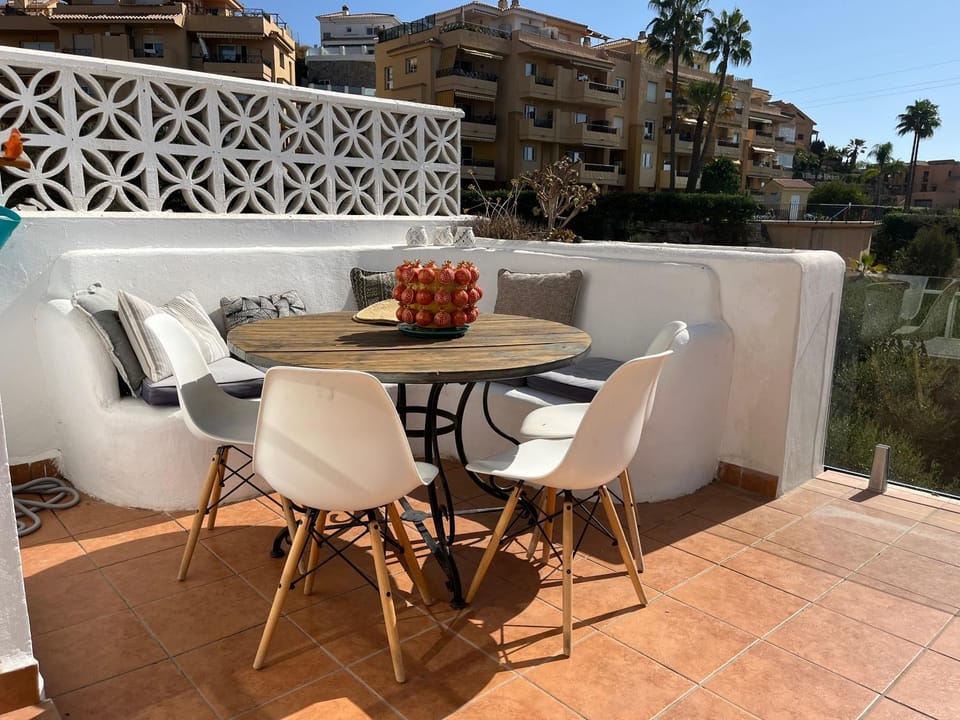 Charming, sunny and bright appartment sea view Riviera Mijas Apartment in Sitio de Calahonda