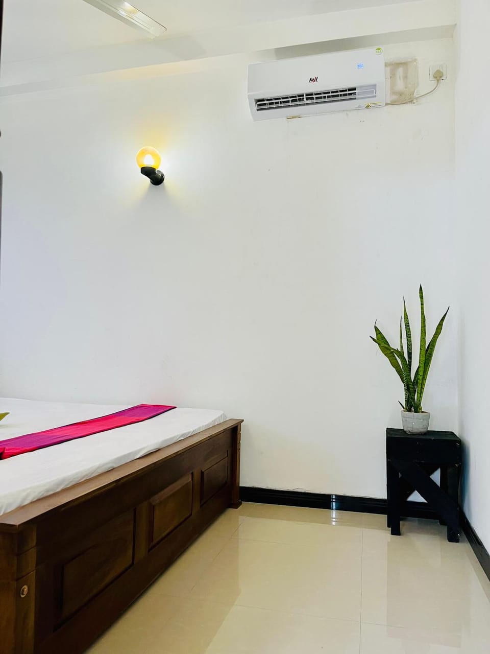 View (from property/room), Bedroom, air conditioner