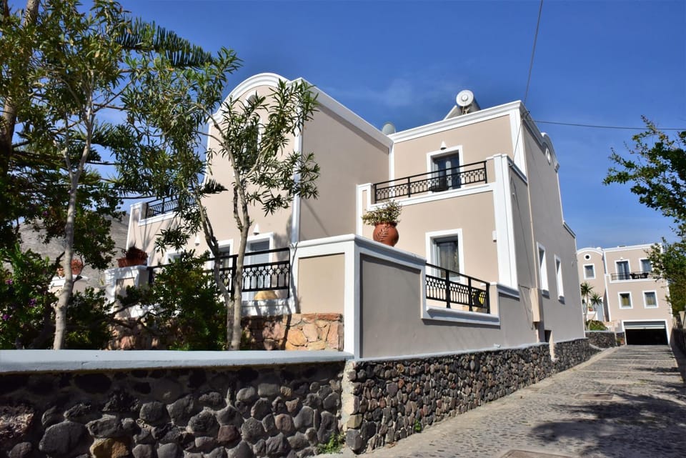 Villa Serene Villa in Kamari