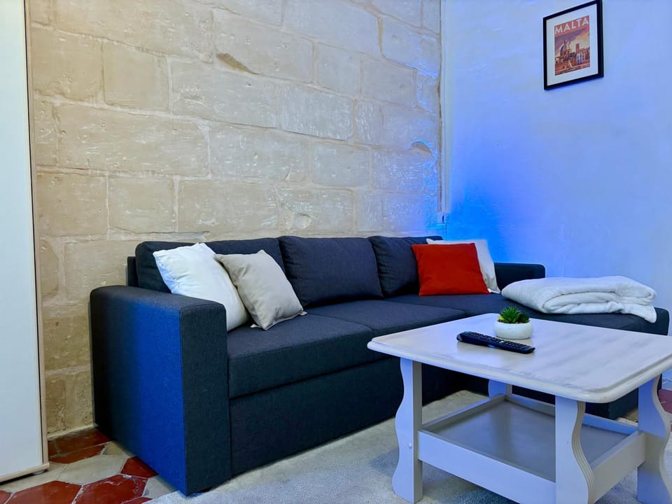 House IL Bahar Apartment in Saint Julians