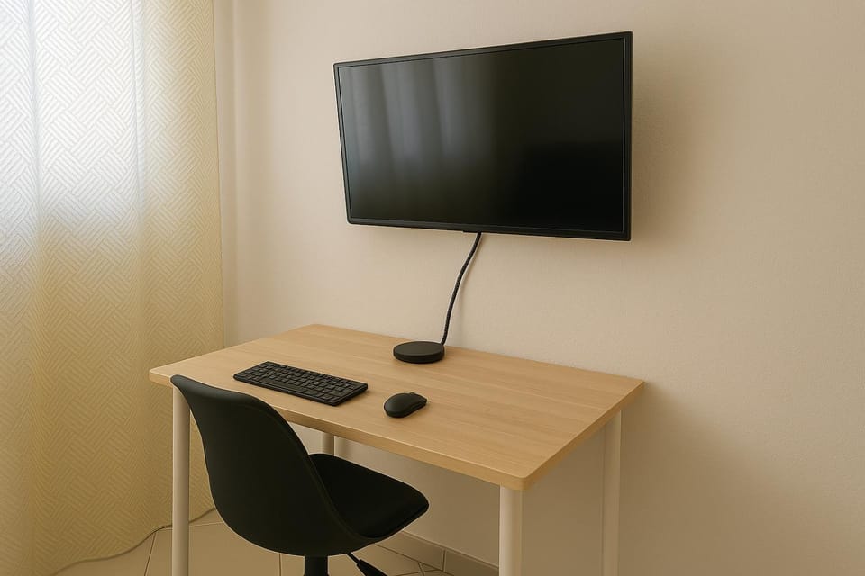MINIMES - Studio equipé - metro canal du midi 5 min - parking privé - Free checkIn Apartment in Toulouse