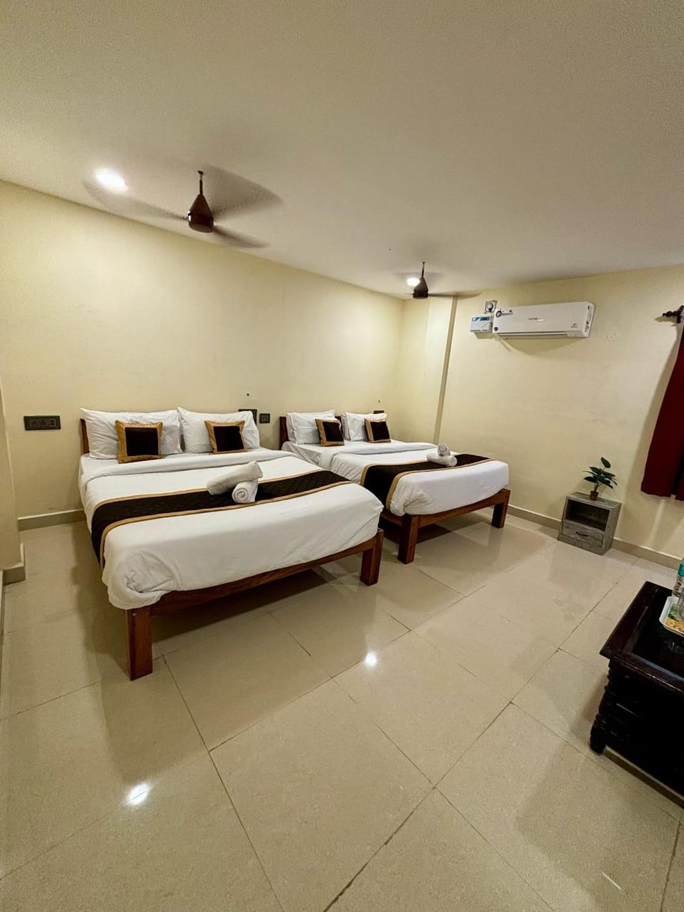 Royal Dreams Beach View Bed and Breakfast in Tamil Nadu