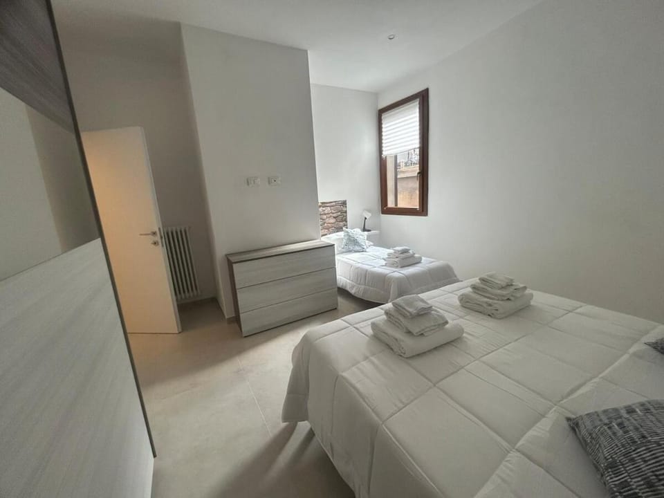 Bed, Photo of the whole room, Bedroom, towels, wardrobe