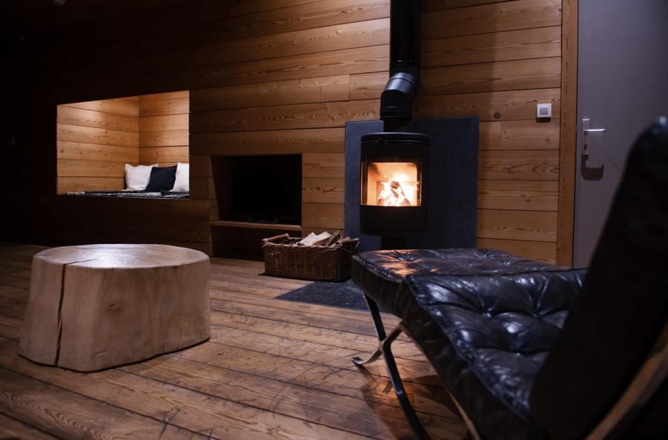 Domaine De L'Ardoisiere House in Wallonia, Belgium
