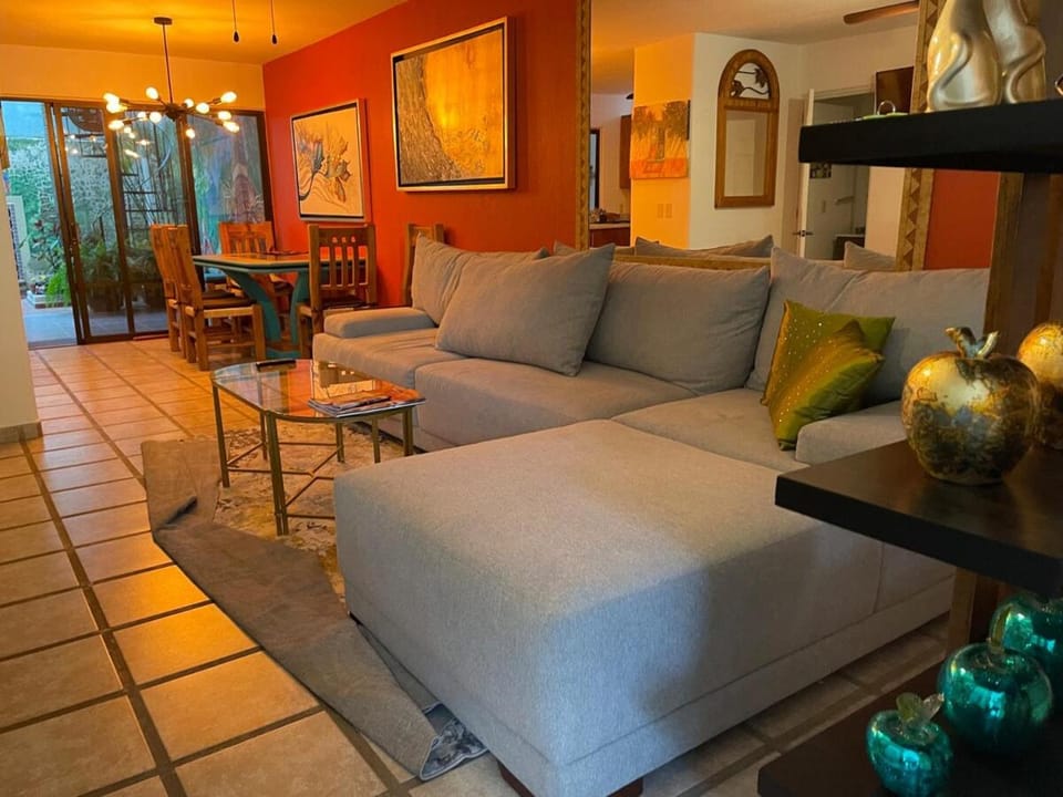 Upscale Tropical Oasis with Spectacular Views House in Ajijic