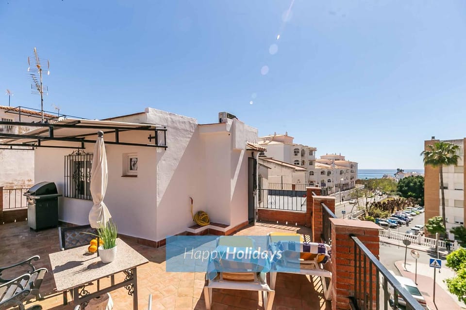 Patio, Dining area, Sea view