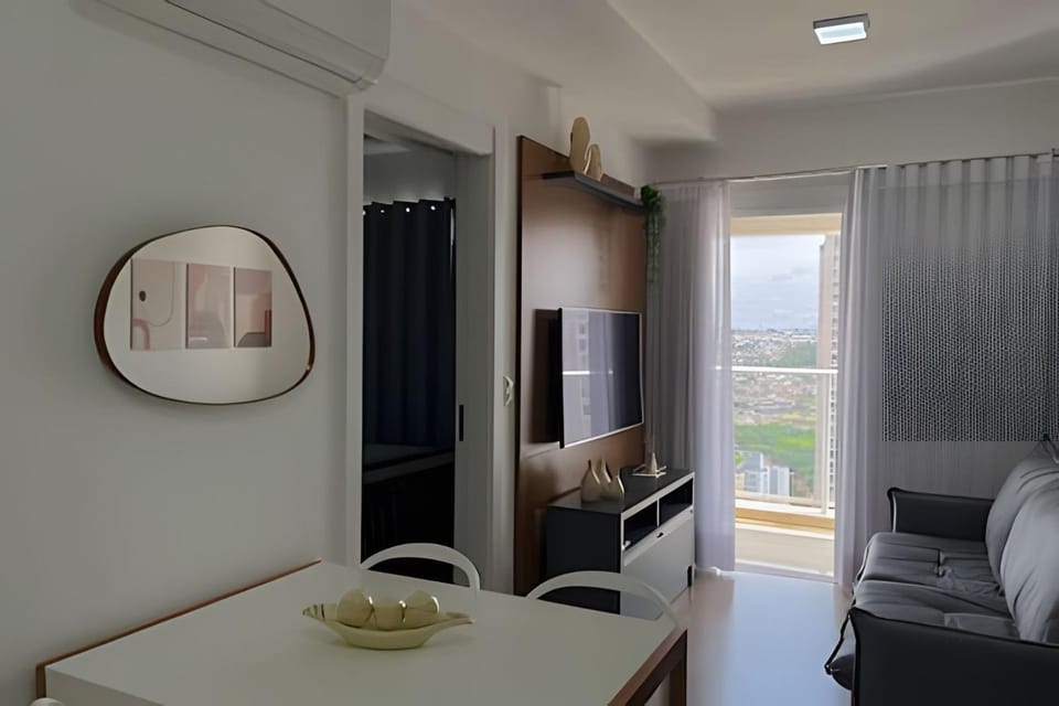 Confortável apto - ao lado Shopping Aurora Apartment in Londrina