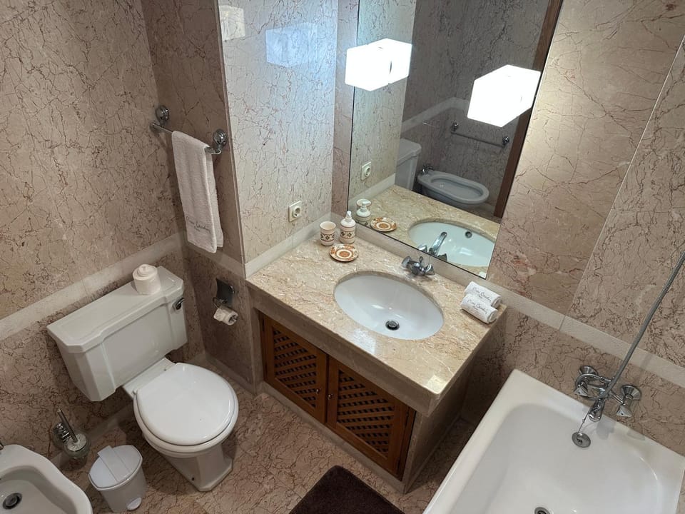 Bathroom, Bath