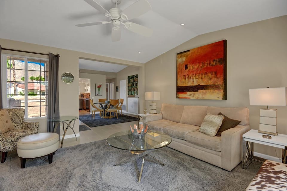 Mesquite Opulence House in Palm Springs