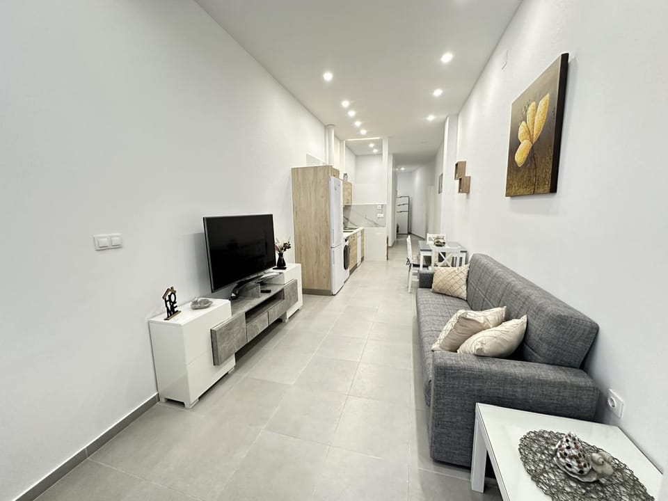 Communal lounge/ TV room