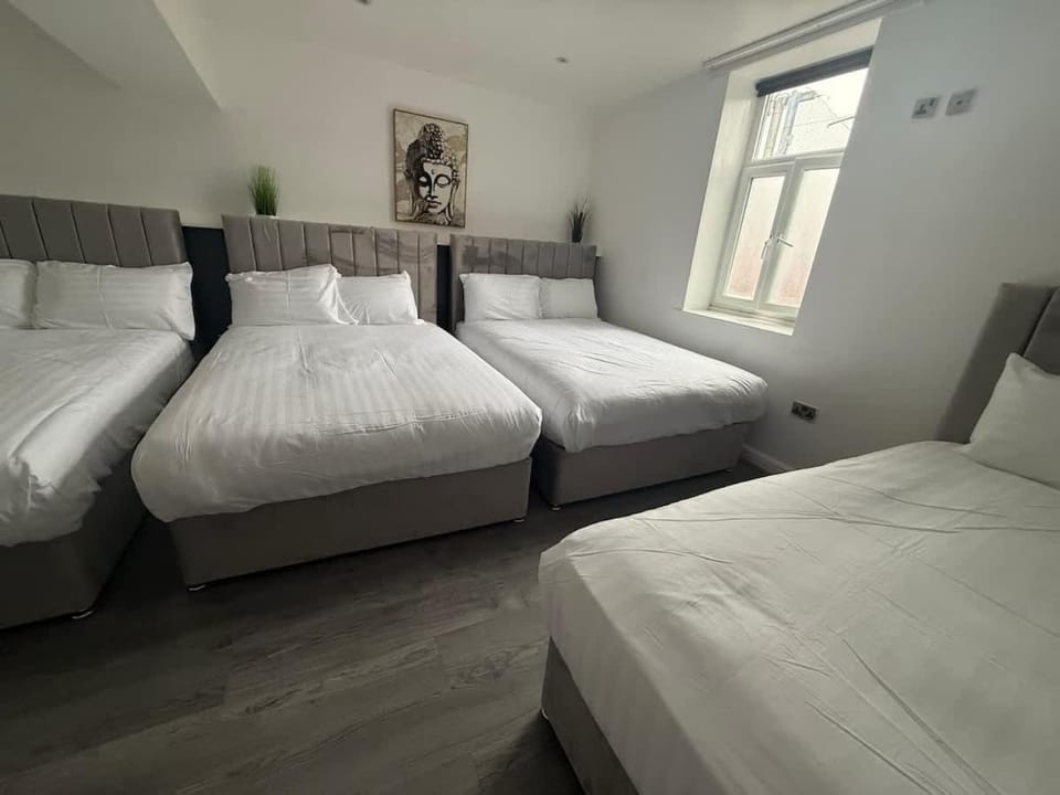 Unique Mathew Street Groups Apartment Apartment in Liverpool