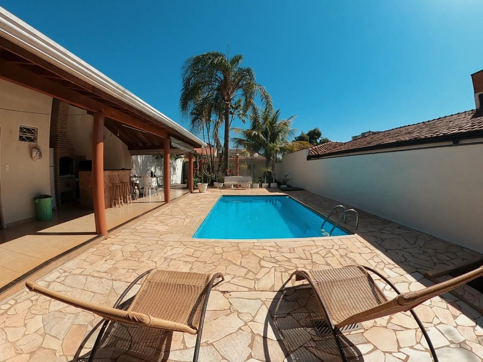 Garden view, Pool view, Swimming pool, sunbed