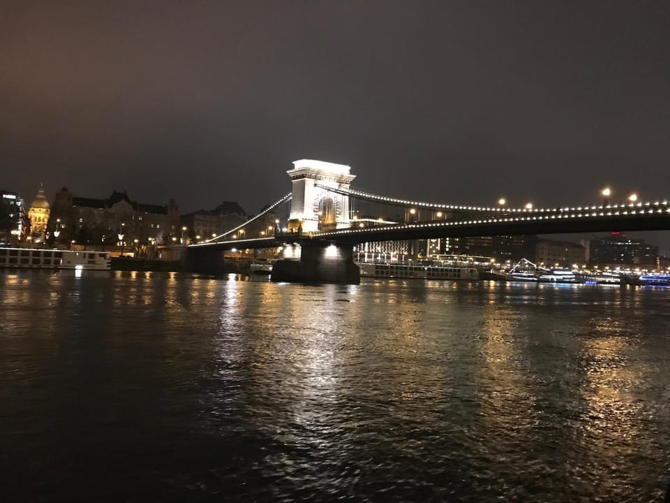 Off site, Night, Other