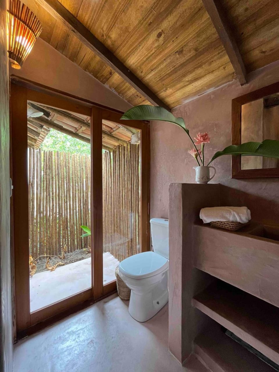 Casa de barro em fazenda regenerativa na Bahia House in State of Bahia