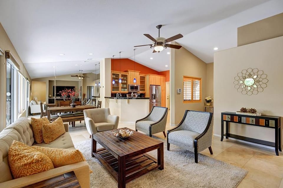 Quiet & Quite Perfect House in Palm Desert
