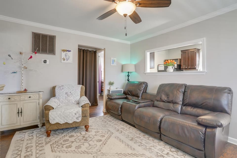 5 Mi to Dtwn Fredericksburg: Family Gem w/ Yard House in Spotsylvania County