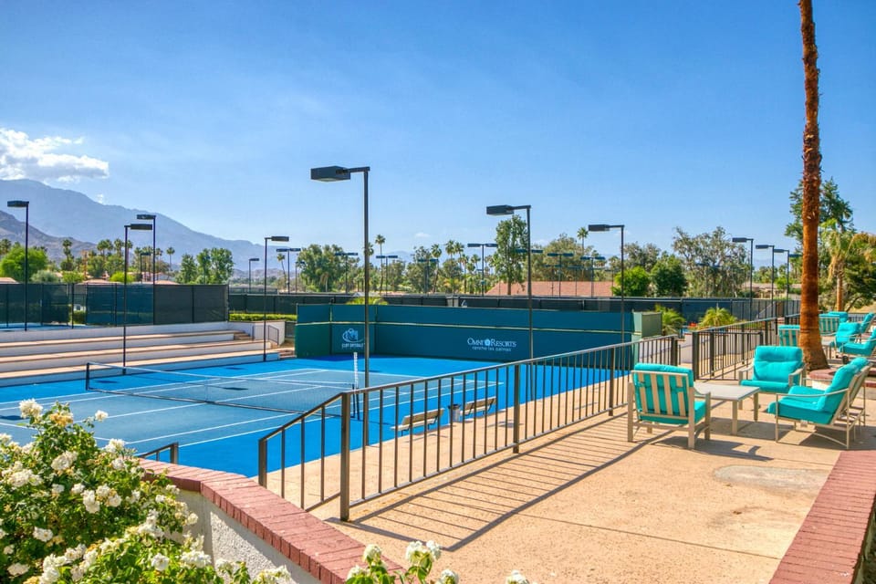 Rancho Las Palmas Golf Escape House in Rancho Mirage