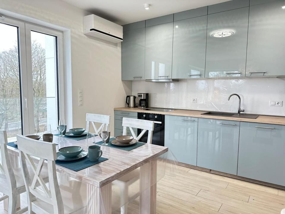 Kitchen or kitchenette, pet friendly, stove