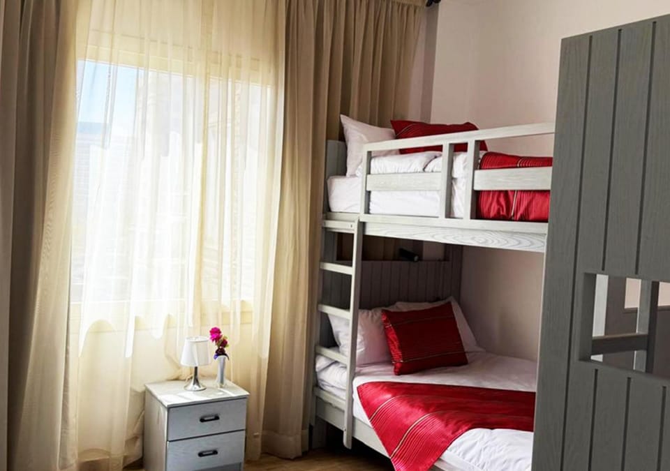 bunk bed