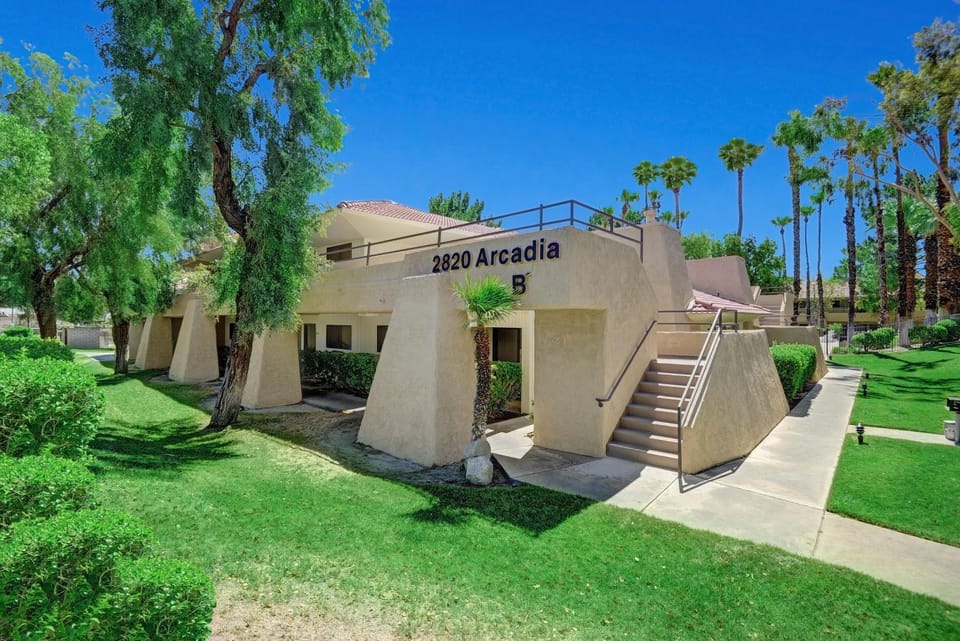 PS Villas II Beauty House in Palm Springs