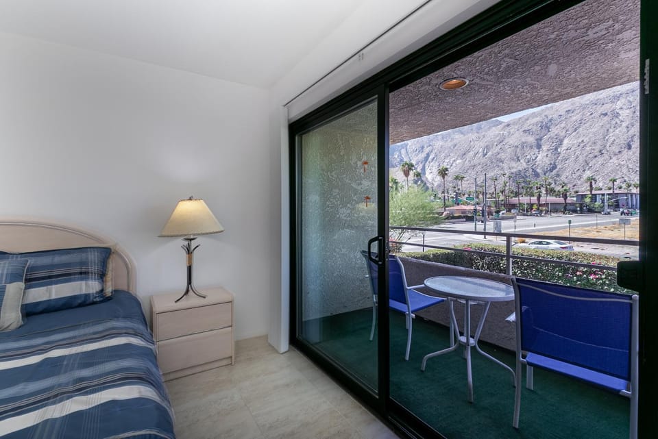 Biarritz Bliss by Oranj Palm House in Palm Springs
