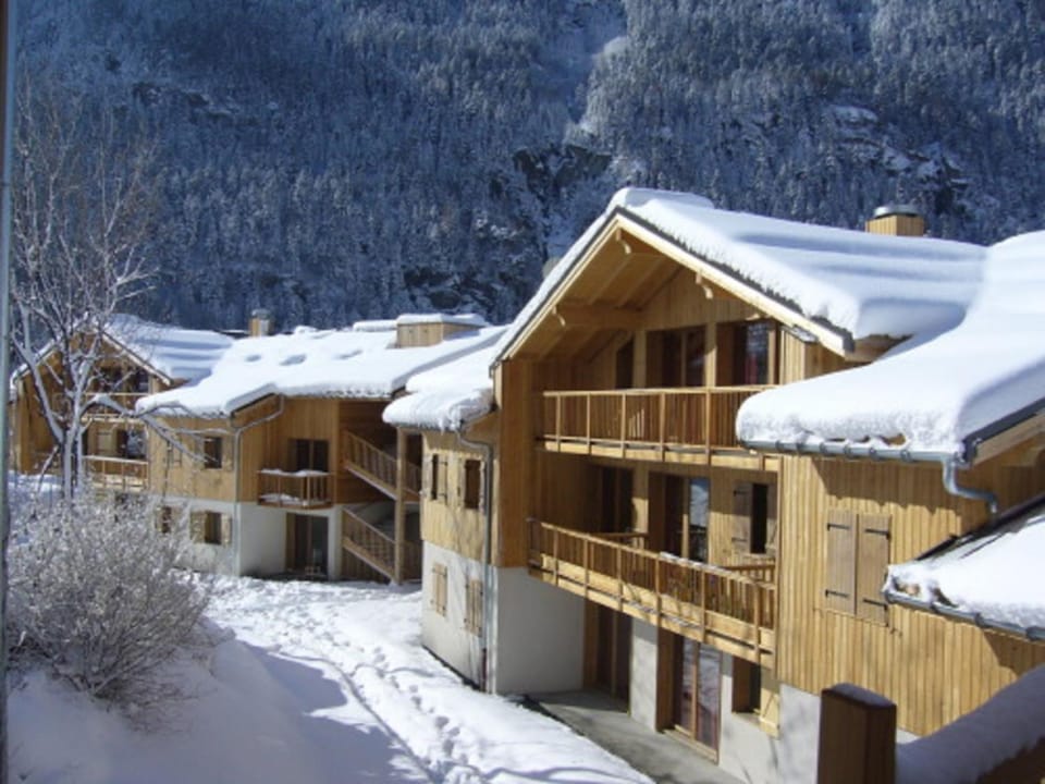 Facade/entrance, Day, Bird's eye view, Winter, Skiing, Balcony/Terrace, Pets, Mountain view