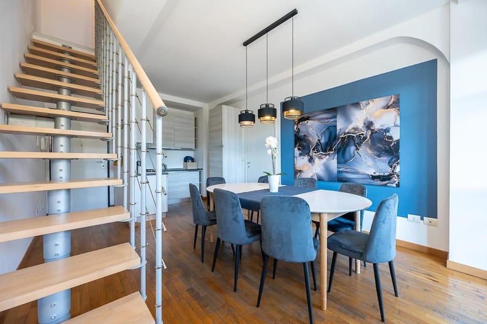 Style and confort 120mq, free garage Apartment in Turin