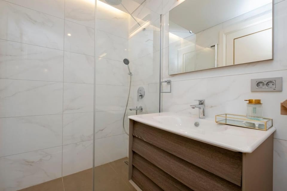 One-Bedroom Residence Apartment in Taksim Apartment in Istanbul