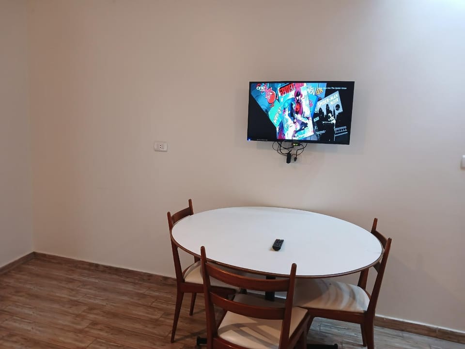 TV and multimedia, Dining area, Evening entertainment