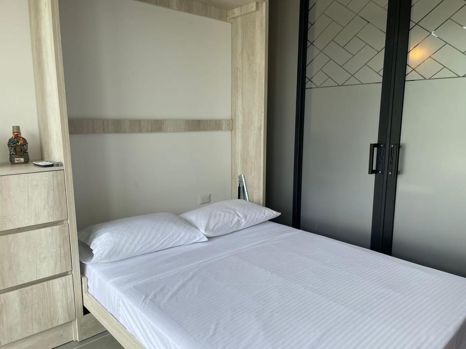 Bed, Bedroom, wardrobe