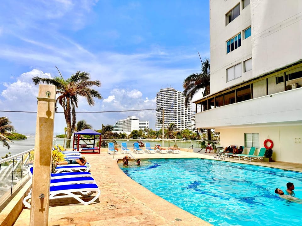 Pool view, Swimming pool, sunbed