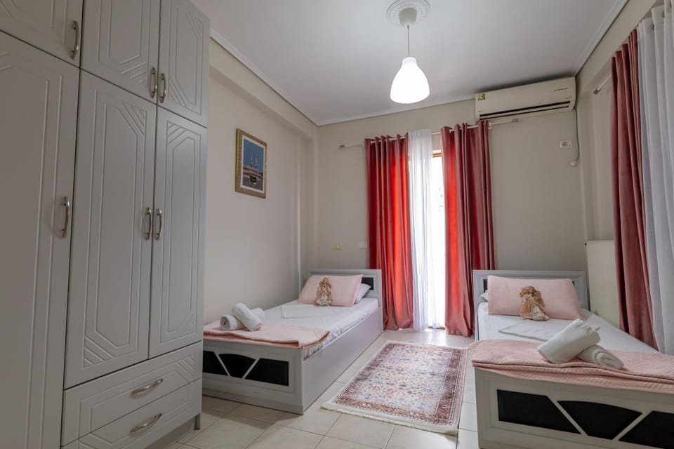 Bed, Photo of the whole room, Bedroom, towels, wardrobe