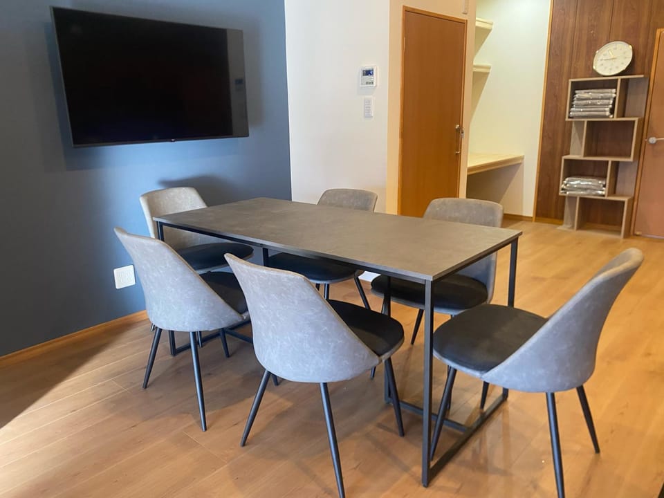 TV and multimedia, Dining area