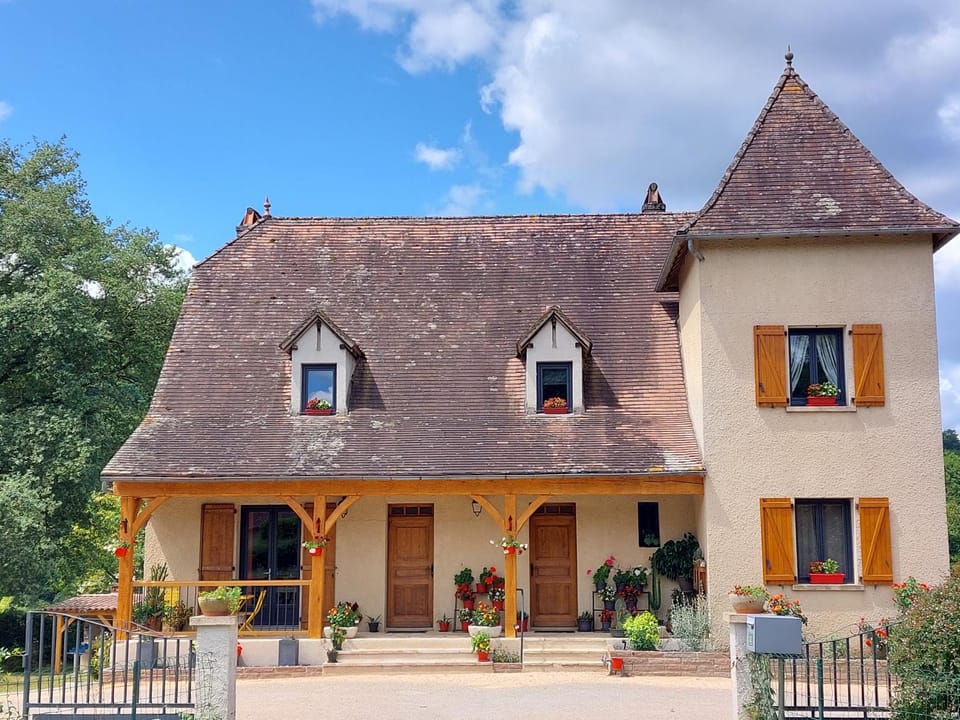 Moulin de Latouille Bed and Breakfast in Occitanie